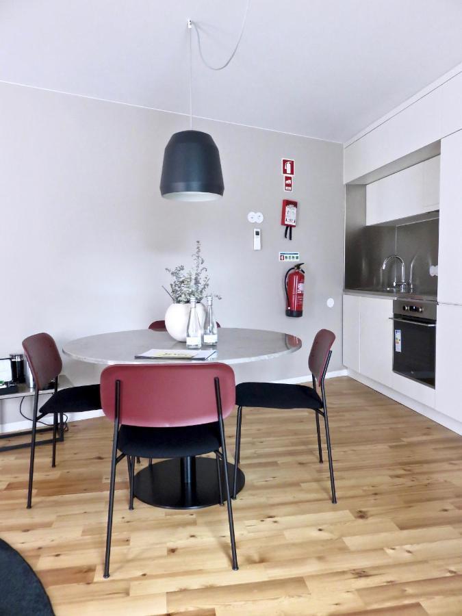 Oporto Serviced Apartments - Miragaia Esterno foto