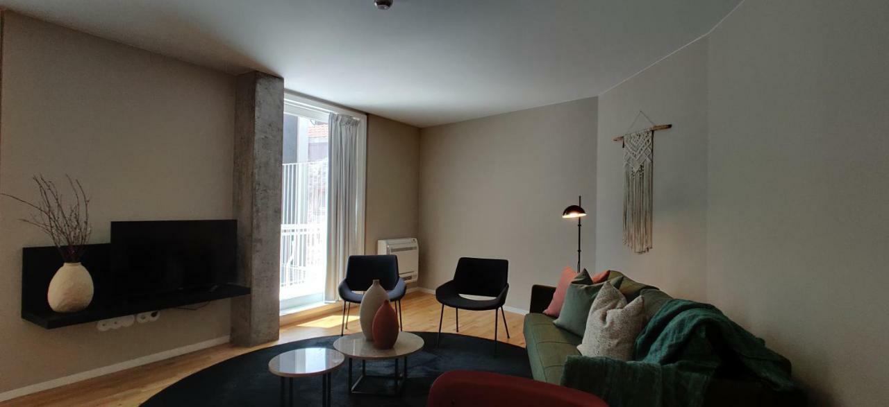 Oporto Serviced Apartments - Miragaia Esterno foto