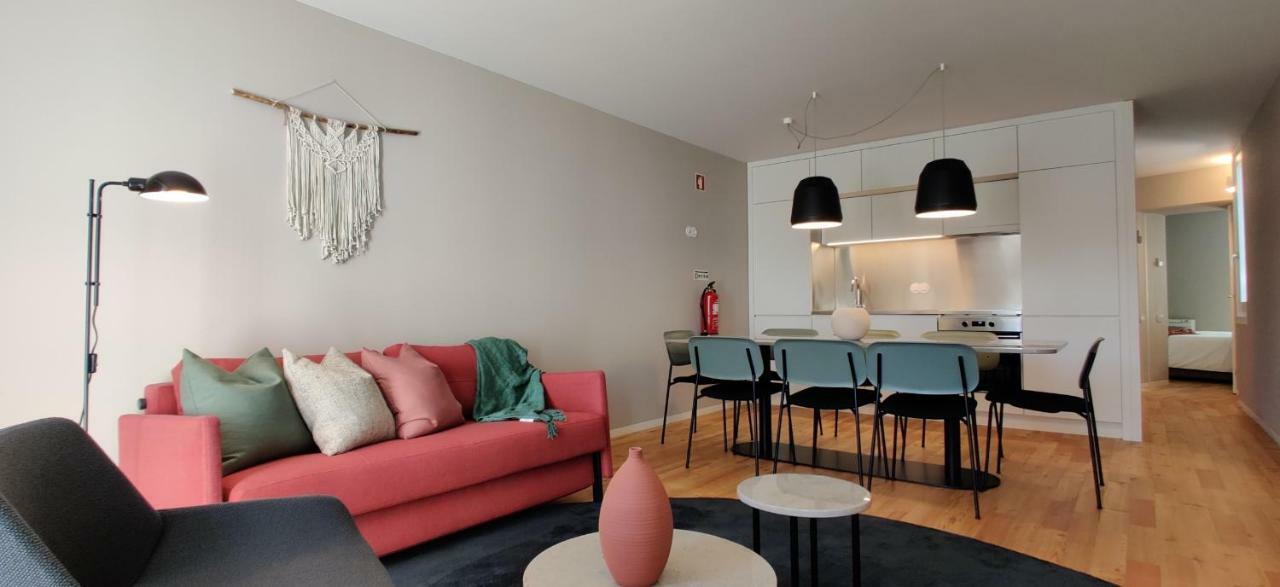 Oporto Serviced Apartments - Miragaia Esterno foto