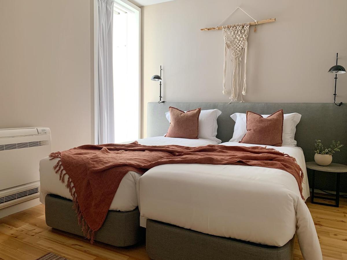 Oporto Serviced Apartments - Miragaia Esterno foto
